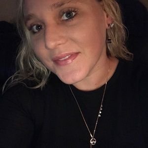 Meet your Posher, Reta